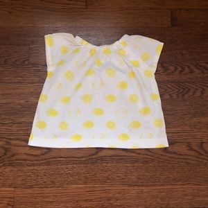 Egg baby by Susan Lazar lemon print blouse. EUC